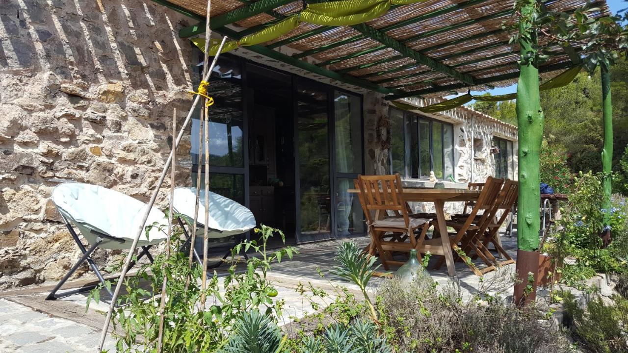 La Loubiere, Ancienne Bergerie En Pleine Garrigue Bed & Breakfast Fraisse-des-Corbieres Luaran gambar